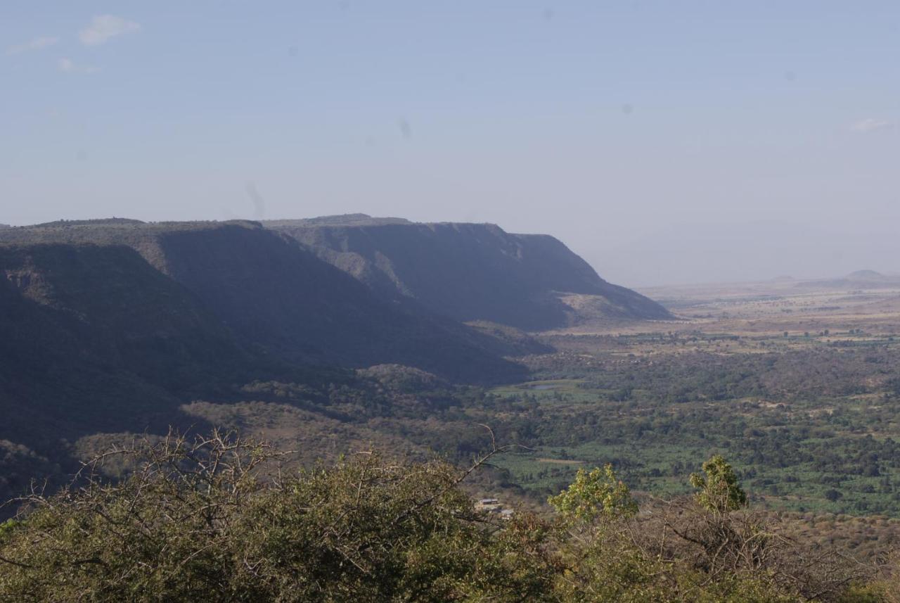African Sunrise Lodge And Campsite Мто-ва-Мбу Экстерьер фото