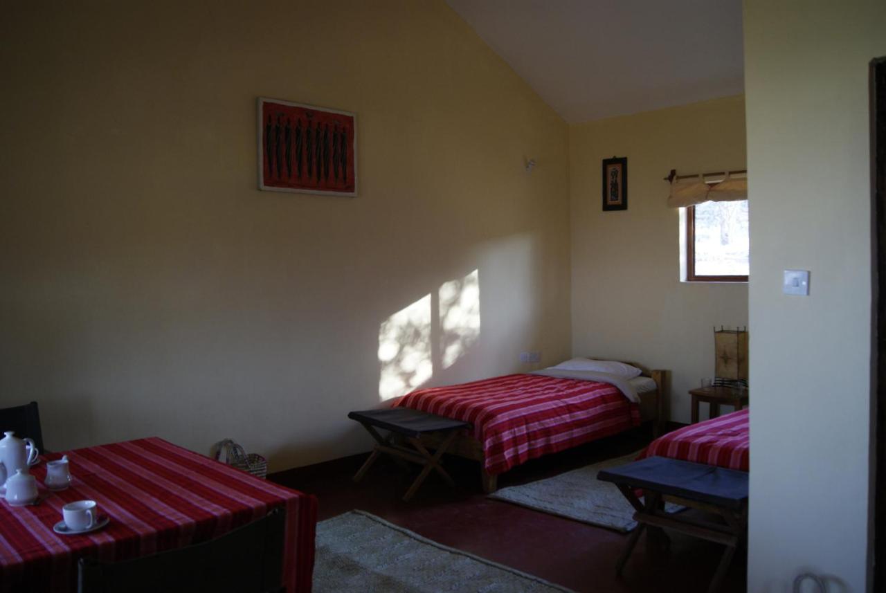 African Sunrise Lodge And Campsite Мто-ва-Мбу Экстерьер фото